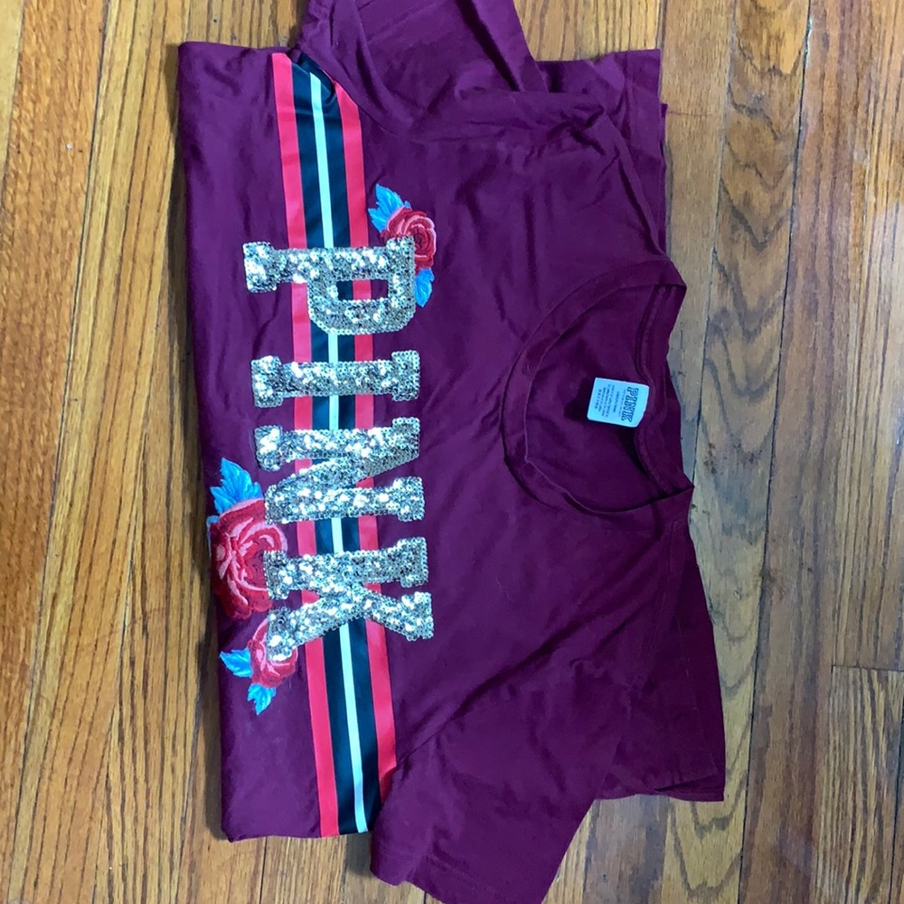 Size L tee shirt with sequins, Size L full length leggings, good condition